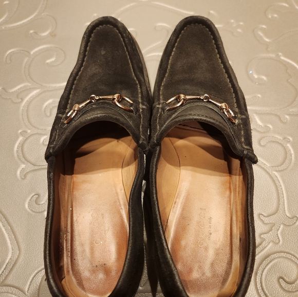 Black Gucci Women's Suede Loafers Size 7.5 B - Picture 2 of 8